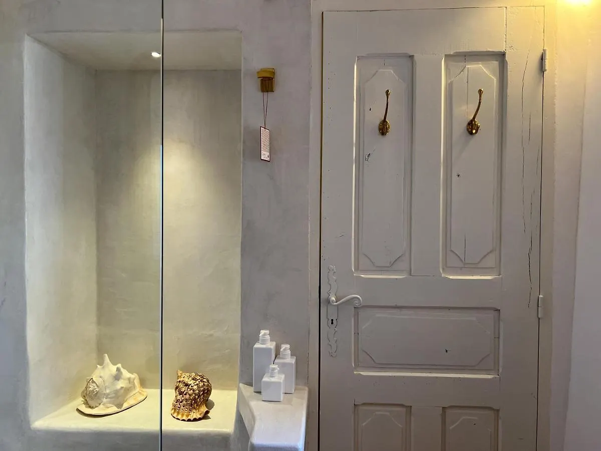 La Gassiniere Bed & Breakfast
